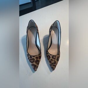 Marc Fisher Animal Print Calf Hair Leopard Pumps size 5